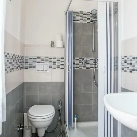 Sofia Bed & Breakfast 3*